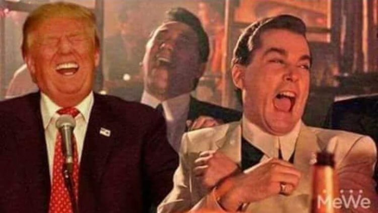 whtman88's tweet photo. #billclintonisapedo how'd this go from top trending with over 350k tweets to off the list?  #weallknew https://t.co/tW8bkn0T4L