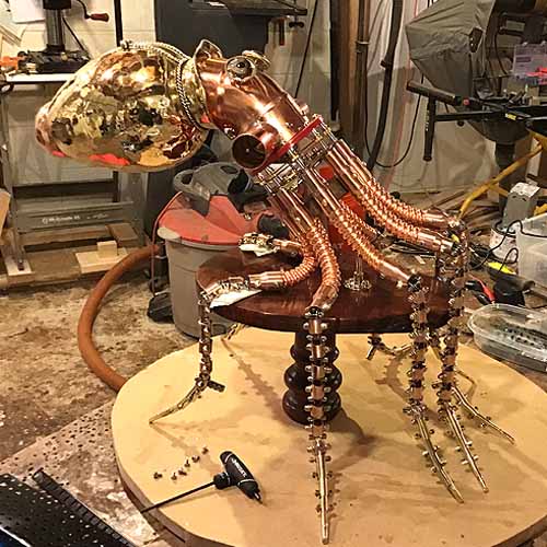 AutomataMag's tweet photo. Great stories in the Sep-Oct AUTOMATA MAGAZINE.

-A mechanical octopus
-UK automata clocks
-Part 2 of Il Mago.
-Paul Spooner

Don’t miss it — subscribe today and get ALL back issues FREE. https://t.co/vIZFroAjSj

#automata #automatamag #automatamagazine #handcrank #kineticart https://t.co/PrStL84eMM