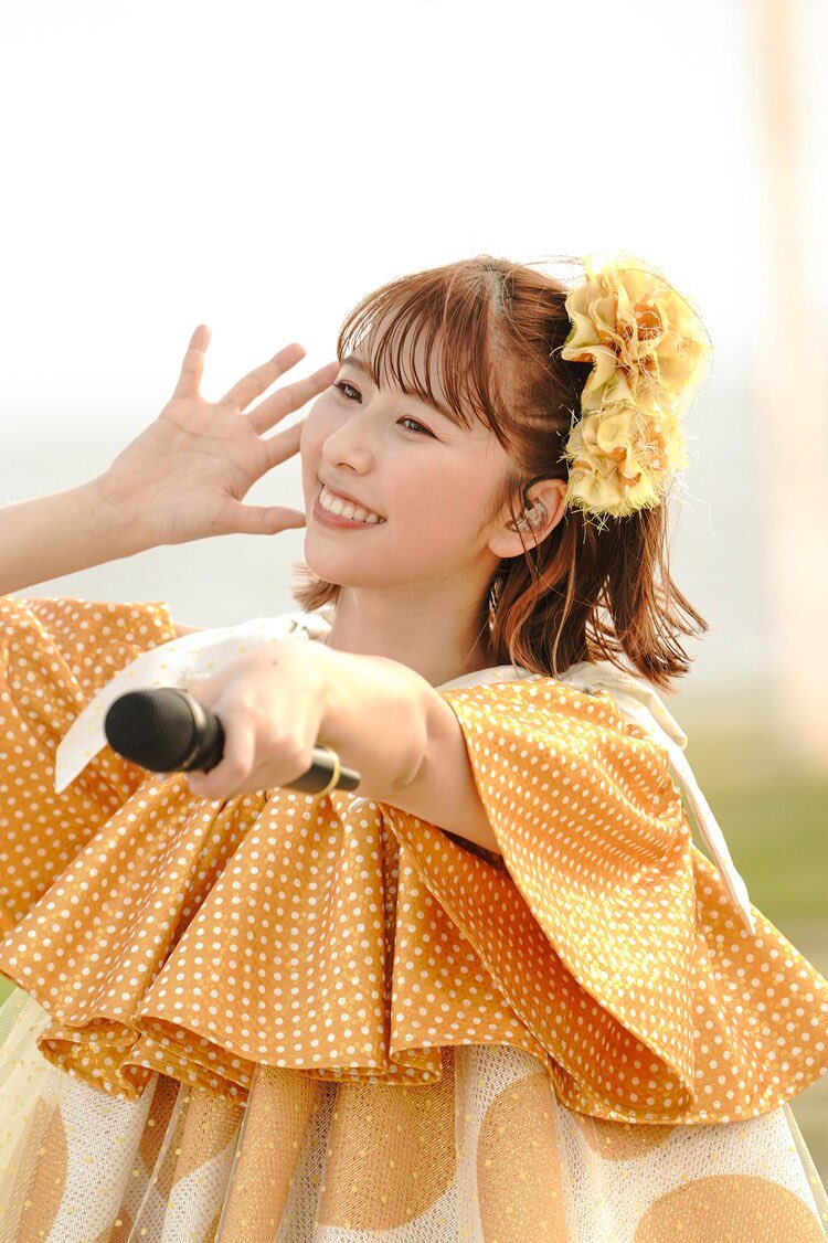 shiori___64's tweet photo. ❤️💛日本4代美女💗💜 https://t.co/LJ8z6lYNeG
