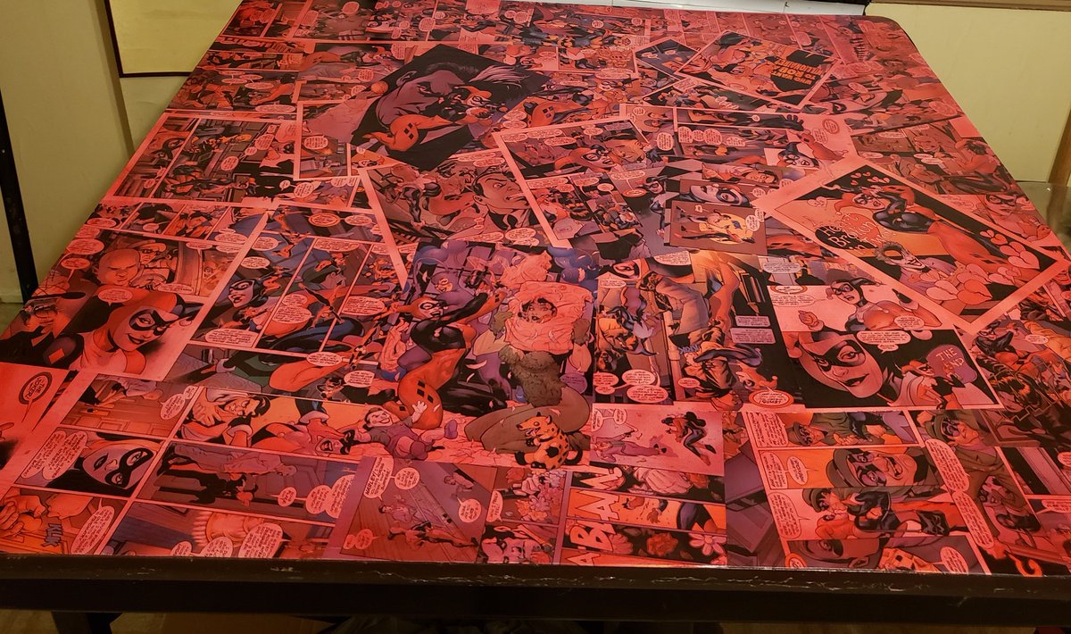DaybreakCollage's tweet photo. Current College To-Do List (when able):

✂ Batman: Arkham City canvas collage

✂ Harley Quinn tables

✂ Shojo Beat's Crimson Hero bathroom trashcan https://t.co/r8AA8B5zbw
