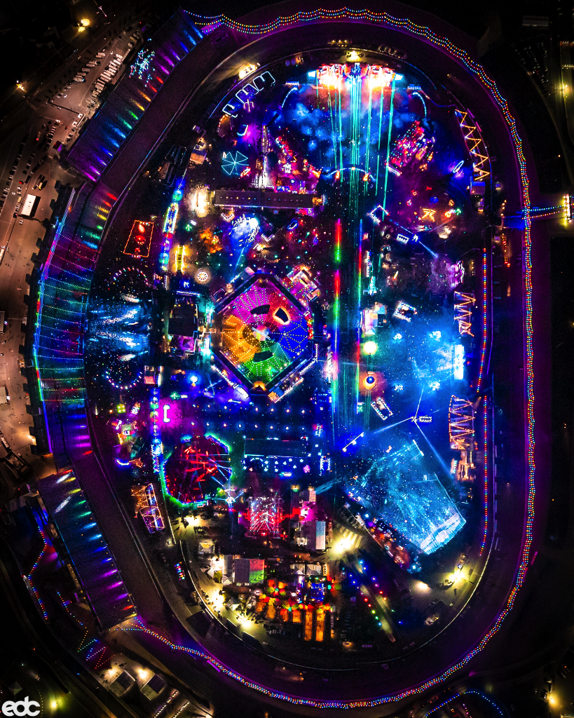 EDC_LasVegas's tweet image. We can’t wait for you to come Home! 💜🎡✨ #EDCLV2021 #25YearCelebration