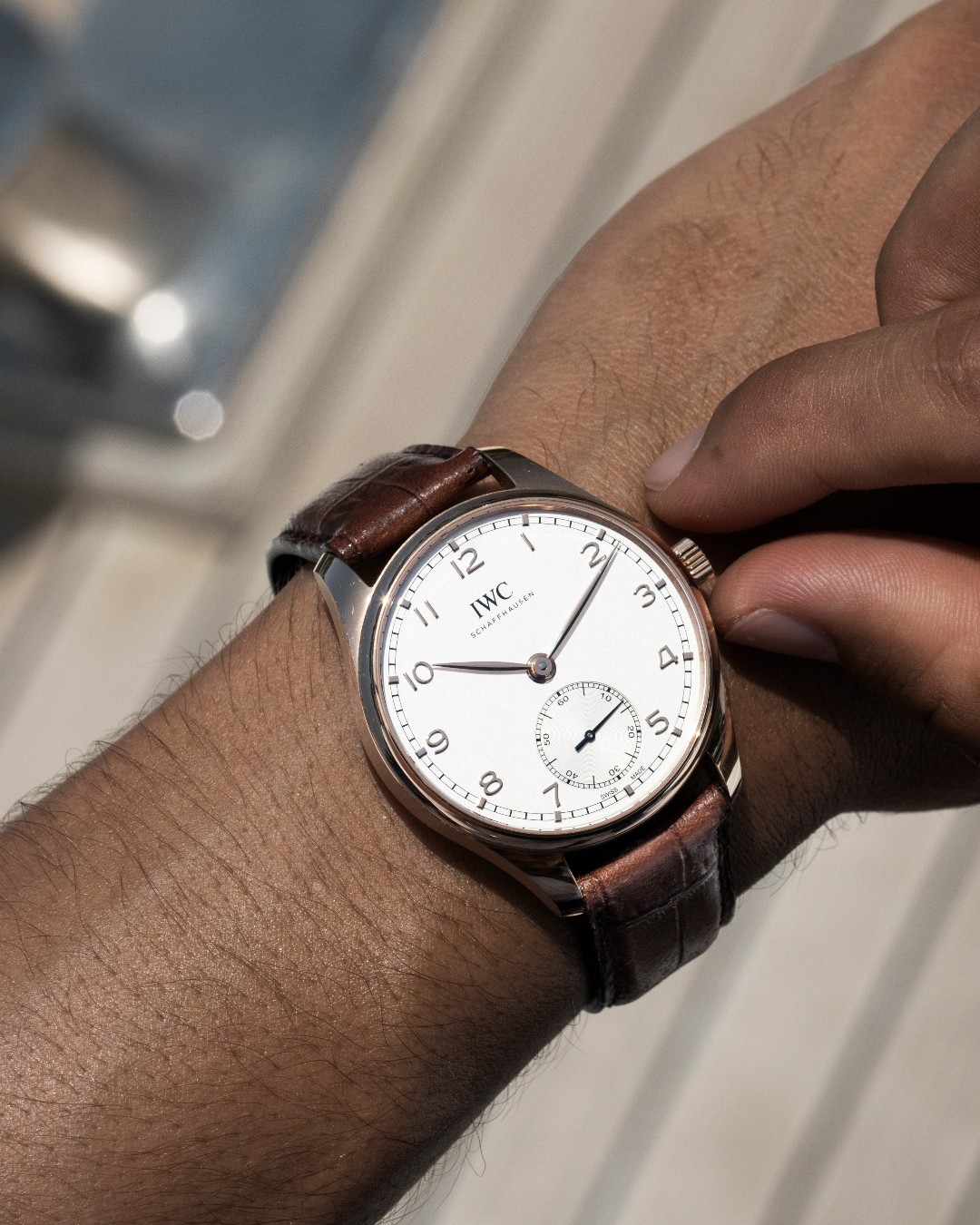 IWC Watches on X A case more radiant than the summer sun. Featuring the IWCPortugieser Automatic 40 Ref. IW358306 with an 18 ct 5N gold case. Discover more https t cD4JPXplKb https t rPzZgQruMg ...