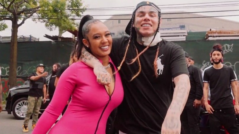 “PUNANI” music video has now surpassed 10 million views on YouTube in 6 hours!