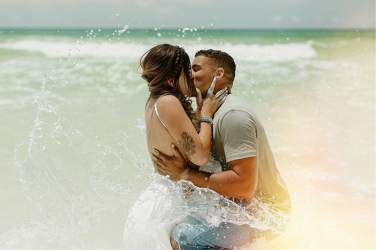 maggiegberlin's tweet photo. We are getting married in ✨4✨ weeks!!!!!!! https://t.co/tdT6Kgdr1f