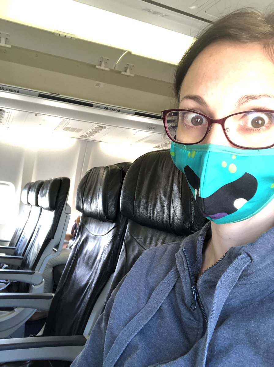 YYCRosa's tweet photo. This is what flying during #COVID19 looks like.
#yvr #yyc #westjet #emptyplane https://t.co/J5d7ZeH3Dz