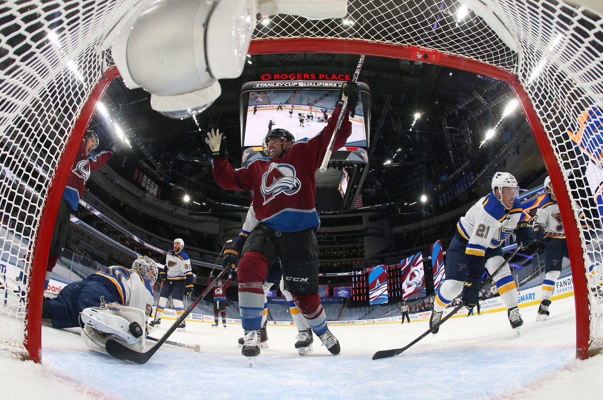 Avalanche's tweet photo. A story in four pictures.

#GoAvsGo https://t.co/EkLbMqHOGe