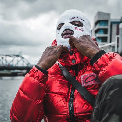 𝙅𝘼𝙔 𝙍𝙊𝙉𝙄𝘾 ✪ tweet media