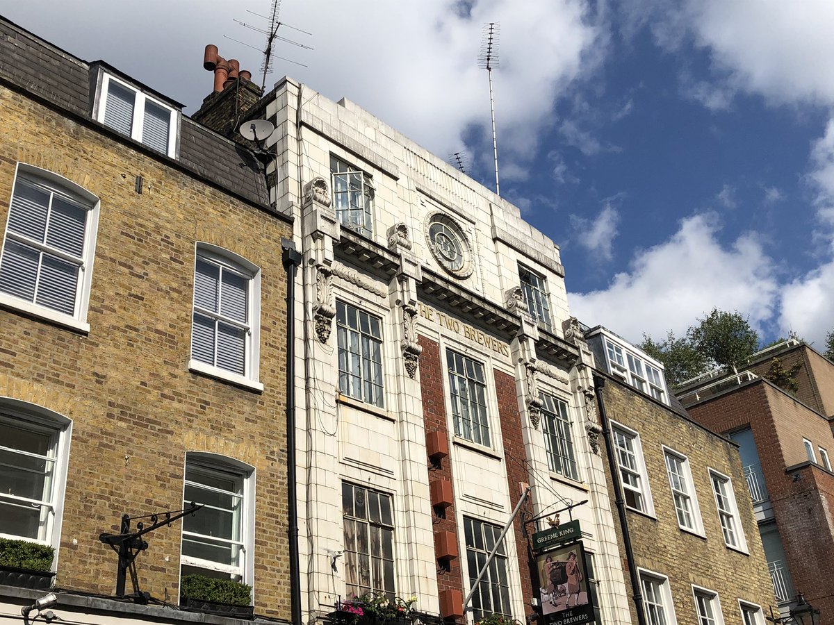 Beautiful Art Deco pub in Seven Dials – bei  Two Brewers