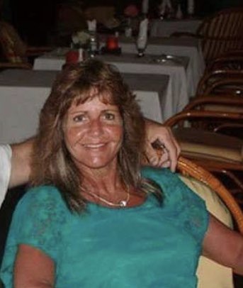 _sara_hannah's tweet photo. Today I celebrate the most influential woman in my life!  She’s strong &amp; selfless!  She taught me to laugh w/ the bad stuff life throws at you, to love completely-always..even if others aren't showing you the love, and how to serve others interests above your own! #TYMom #HBD 💗 https://t.co/gL0zyKbkWe