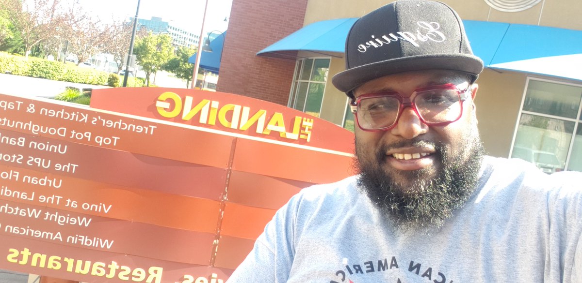 chukundi206's tweet photo. The other day I picked donations in BROADMOOR, THE KING WAY APARTMENTS, and in THE LANDING!
Our supporters are amazing and reflect the diversity of the 37th! We need YOUR help to get to Olympia! Donate today at https://t.co/mKdZymgATz
#CHUKUNDI37TH
#TRUREP
#PEOPLESCHAMP https://t.co/dRByHLVwid