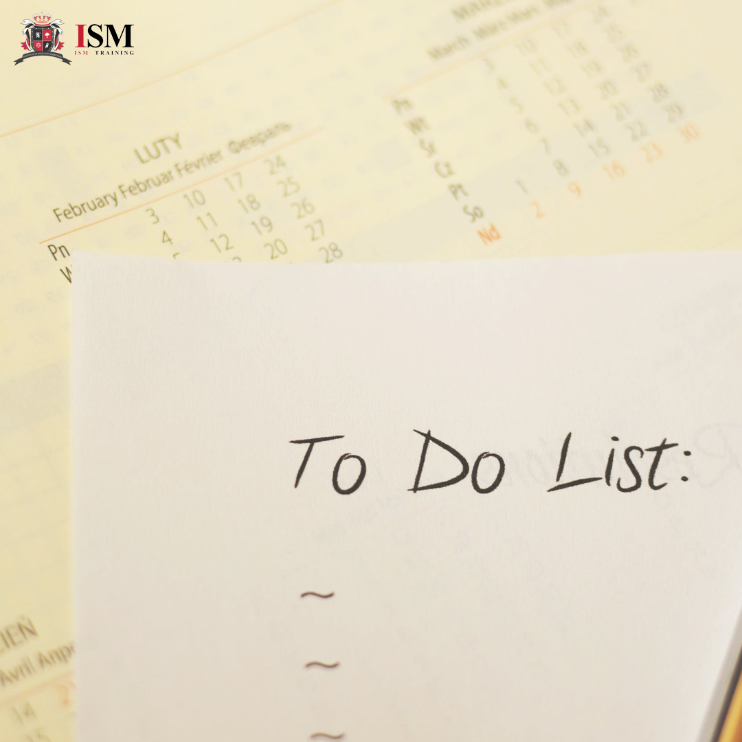 ismtraining's tweet photo. How do you like to #organise your day? 
Making #todolists are a great way to organise your tasks. From ordering them from importance to breaking down tasks into smaller manageable bites. It's also a great feeling when you cross off each task! 

 #productivity #tasks #worklife https://t.co/plx0GxkzBs