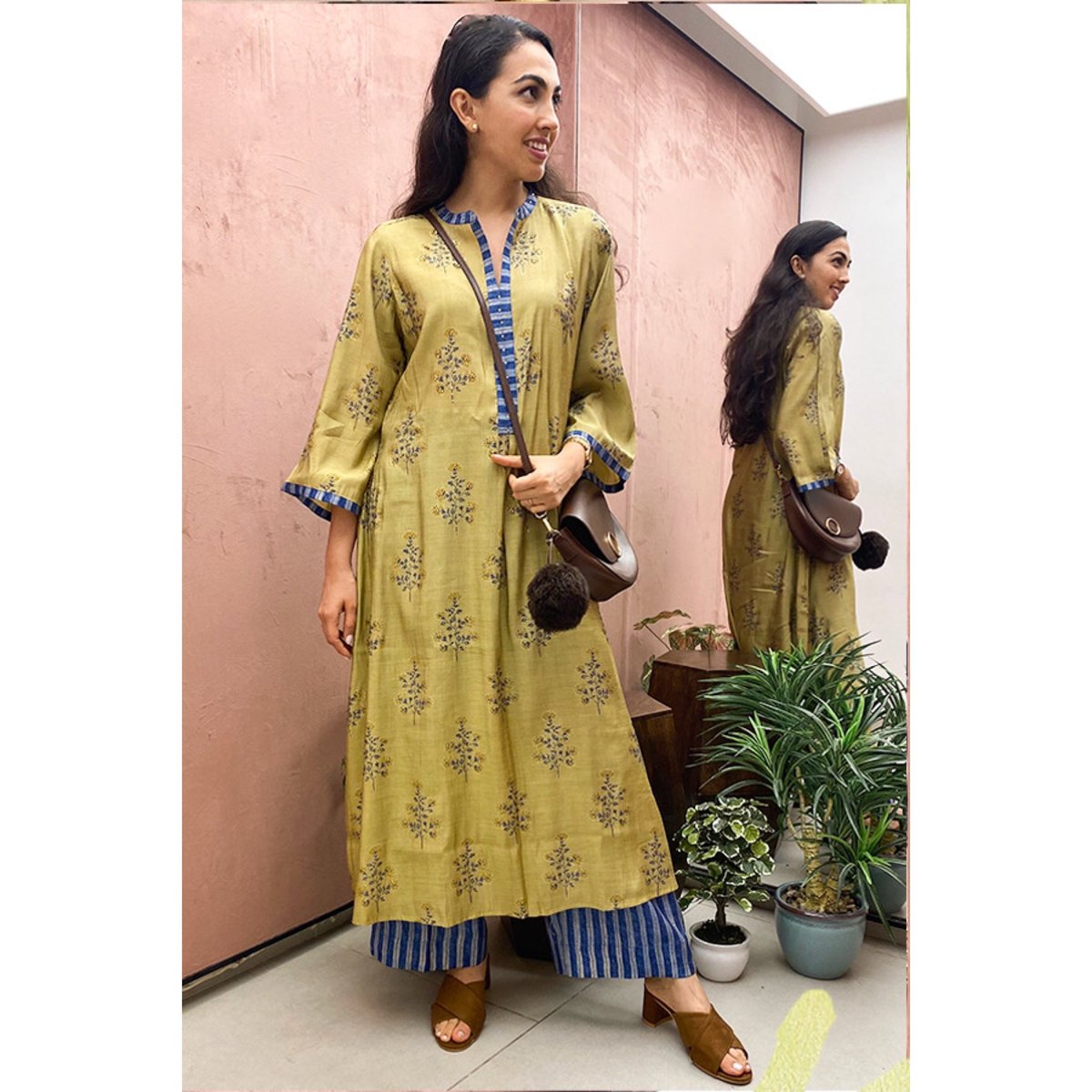 ThreeThree_in's tweet photo. Put on your finest festive wear, gather your siblings and dive into the best time of your life! We wish you Happy Rakhi that's both stylish and unforgettable! 

#RakshaBandhan #Rakhi #siblinglove #happyrakshabandhan #ThreeThreeStore #WeAreThreeThree #ModernicLuxe #festival https://t.co/ikMxnZg1wg