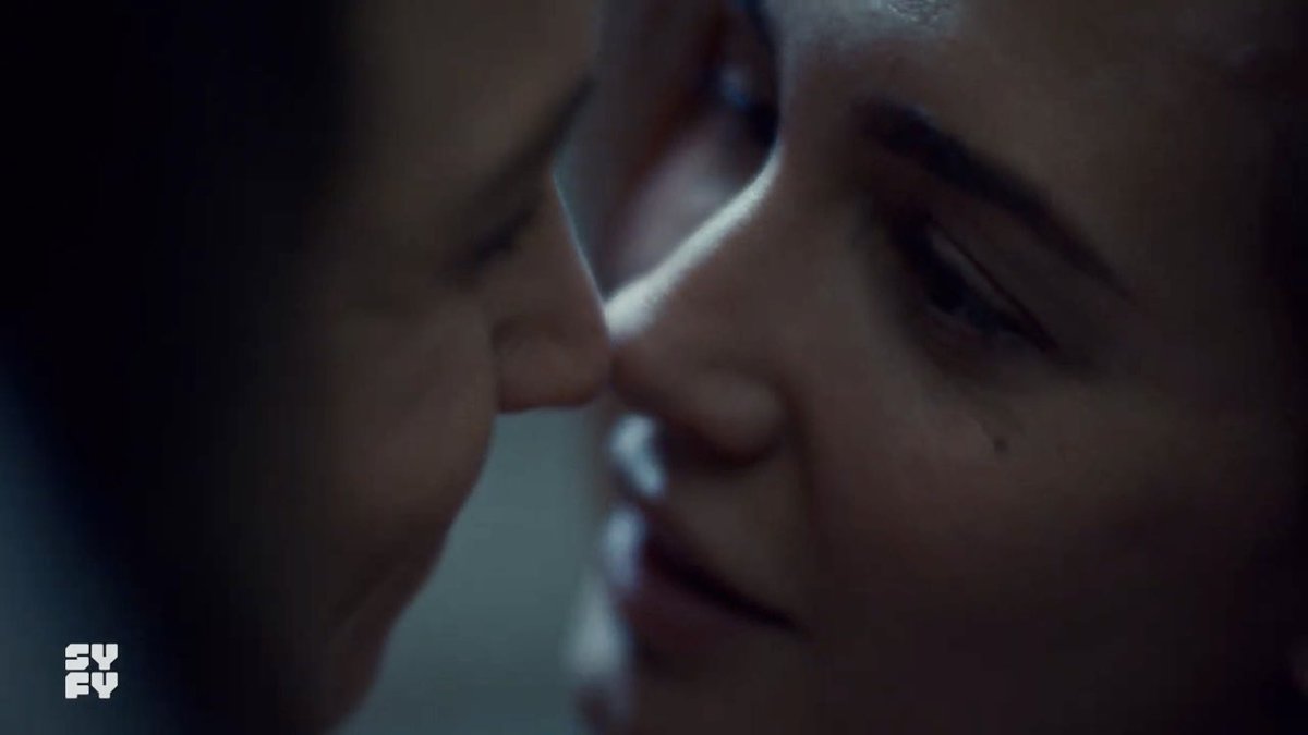 Earth2Wayhaught's tweet photo. i knew this show’s queer rep was groundbreaking when i started watching in season 2 &amp; they’ve just set a new bar again tonight for the whole tv industry. i’m so proud &amp; grateful that this is the show i’ve put so much of my time &amp; heart into. thank you #WynonnaEarp 💜#Wayhaught https://t.co/mMxYMYnzsR