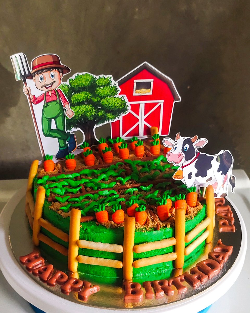vocalistakelly's tweet image. My DIY Buttercream Farmer Cake. ♥️

Thank you ate Jing Faigao 😘

#FarmerCake
#mommyKellyBakes
#DIYcreations 
#gratefulBaker