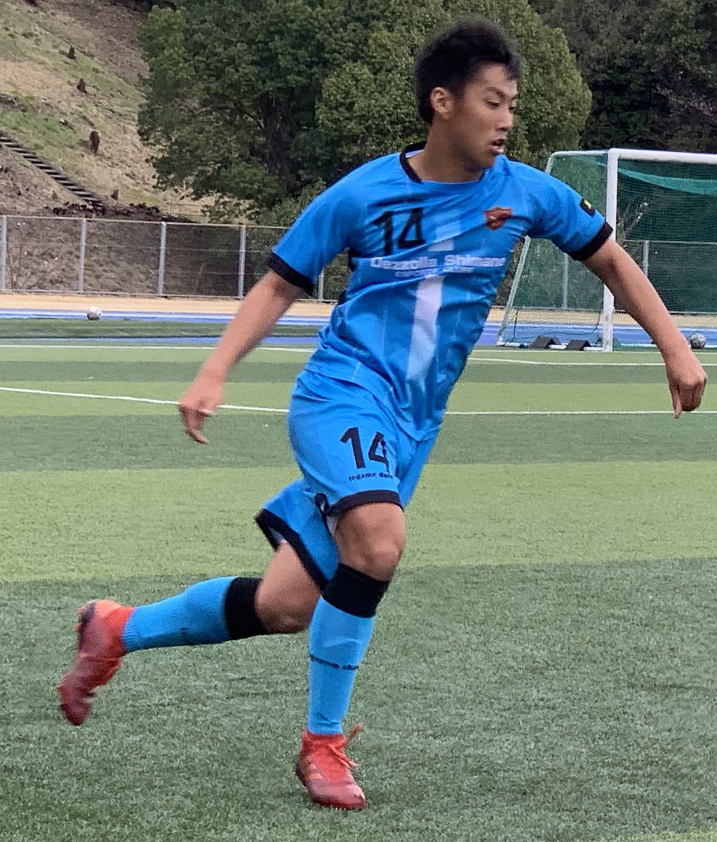 dezzolla_ec's tweet photo. 【第25回島根県サッカー選手権大会】準決勝戦まで、あと7日！
大会に向けて、
7/26🆚マリーシア　
8/2🆚富士ゼロックス広島SC
練習試合をして頂きました！
◇8/9(日)🆚E-wing出雲
@三隅中央公園11:00kickoff
フェンス越しからの観戦となります事、御了承願います。 https://t.co/SqDOZJGKSS