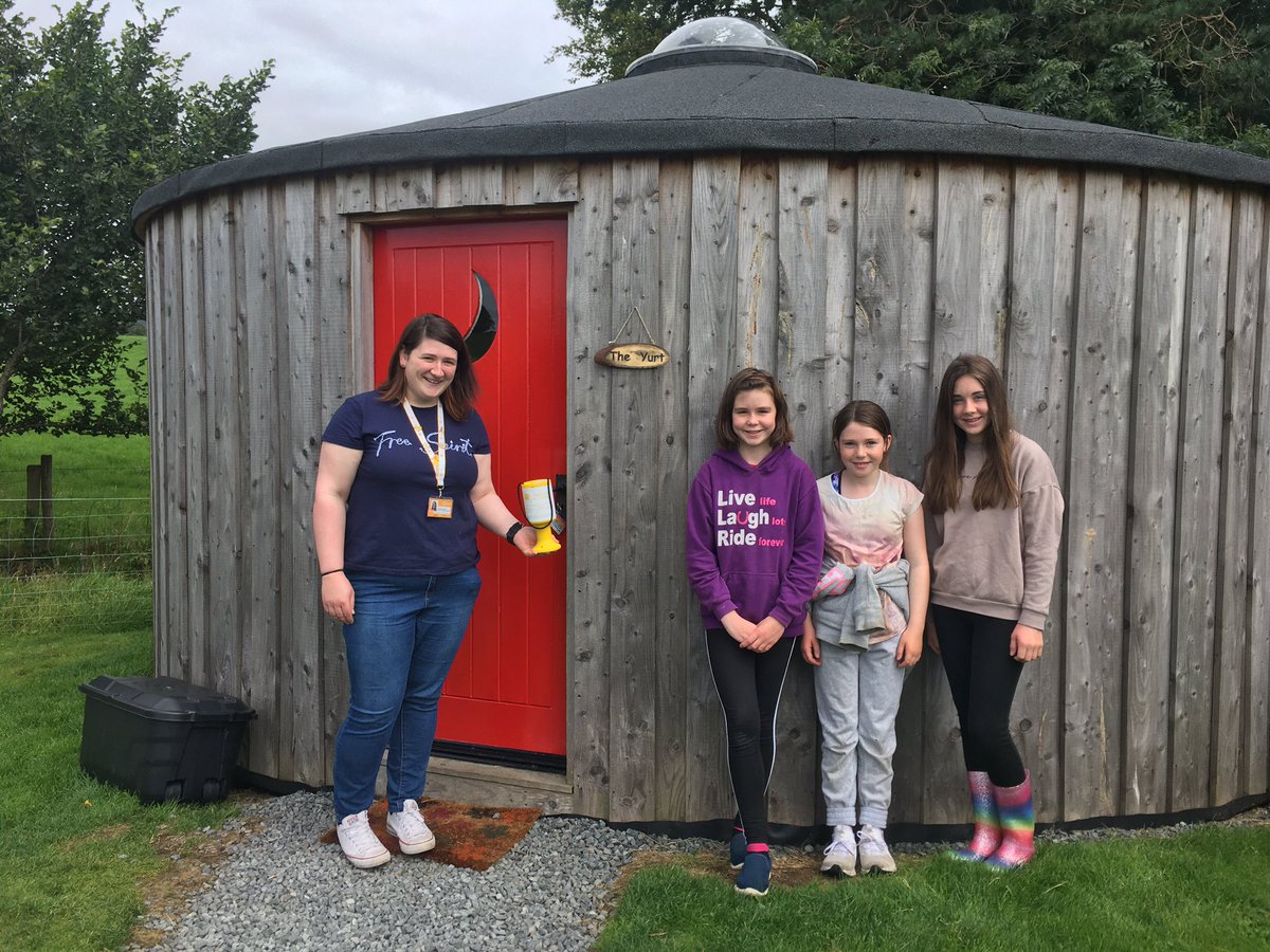 PineTreeHollow1's tweet photo. Laura from @CancerFundChild collecting and replacing our donation box from our book swap suitcase! Thanks to Laura and staff for their support to us and other families affected by cancer and guests who’ve donated during their stay #pinetreehollow  #cancerfundforchildren https://t.co/oYOViTz6Zr