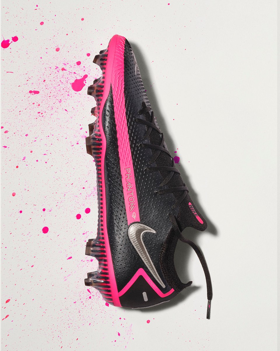 nike football twitter