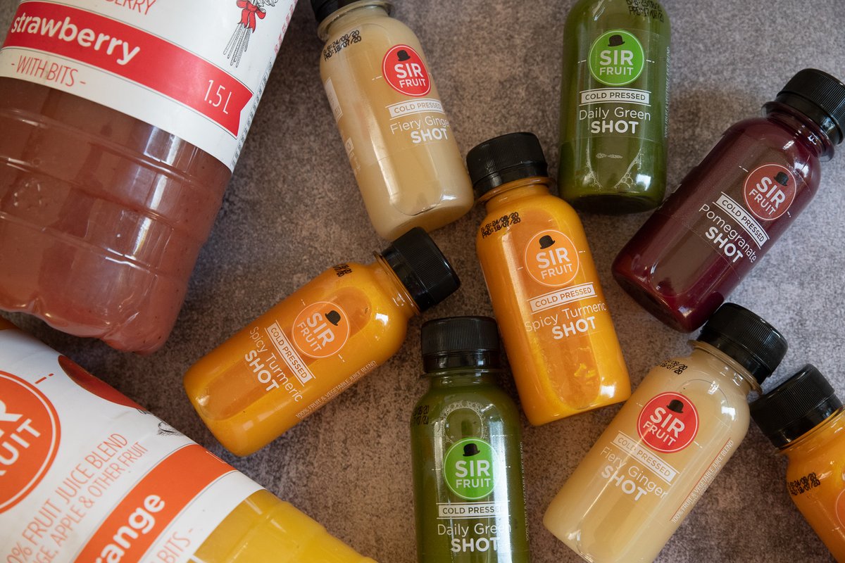 _GetInMyBelly_'s tweet photo. What better way to start a Monday, than with an immune boosting healthy shot. Loving these freshly pressed juices and shots from @SirFruit_
#getinmybelly #sirfruit #healthyshots #coldpressedjuice #immuneboost #healthy #vitamins #vitaminC #MondayMotivation https://t.co/P2r3ewd87r