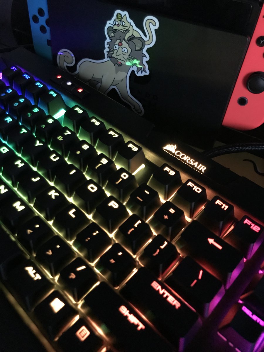 Queencatdog's tweet photo. I bought my first mechanical rgb keyboard thanks to the @CORSAIR Valorant Community Night with @Jenzlinger & @bajopants!
I asked the guys from @PLEComputers to draw Quasar & 8Bit...I was not disappointed.
#PLEComputers #CORSAIRANZ #twitch #VALORANT https://t.co/JEKZlo6GZm