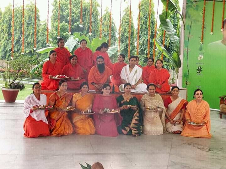 रक्षाबंधन, पतंजलि योगपीठ हरिद्वार
#YuvaBharatBiharSouth
<a href="/yogrishiramdev/">स्वामी रामदेव</a>
<a href="/Ach_Balkrishna/">Acharya Balkrishna</a>
<a href="/pyptharidwar/">Patanjali Yogpeeth, Haridwar</a>
<a href="/Sadhvi_Devpriya/">Dr. Sadhvi Devpriya</a>
<a href="/Swamitirthdev/">स्वस्थ जीवन 💎</a>
<a href="/yuvabharatkp/">Yuva Bharat💎</a>
<a href="/rakesh_bstpyp/">भारत</a>
@RakeshK07782255
<a href="/sunilswabhimani/">सुनील स्वाभिमानी (BST-BRS)</a>
<a href="/meanshuman/">Anshuman Kumar</a>
<a href="/ybbrsbanka/">युवा भारत, बाँका (Official)</a>
<a href="/south_yuva/">Yuva Bharat South Bihar</a>
<a href="/ArunKumar_Gaya/">Arun Kumar(YB-BRS)</a>
<a href="/ybbsp/">युवा भारत, बिहार दक्षिण (Official)</a>