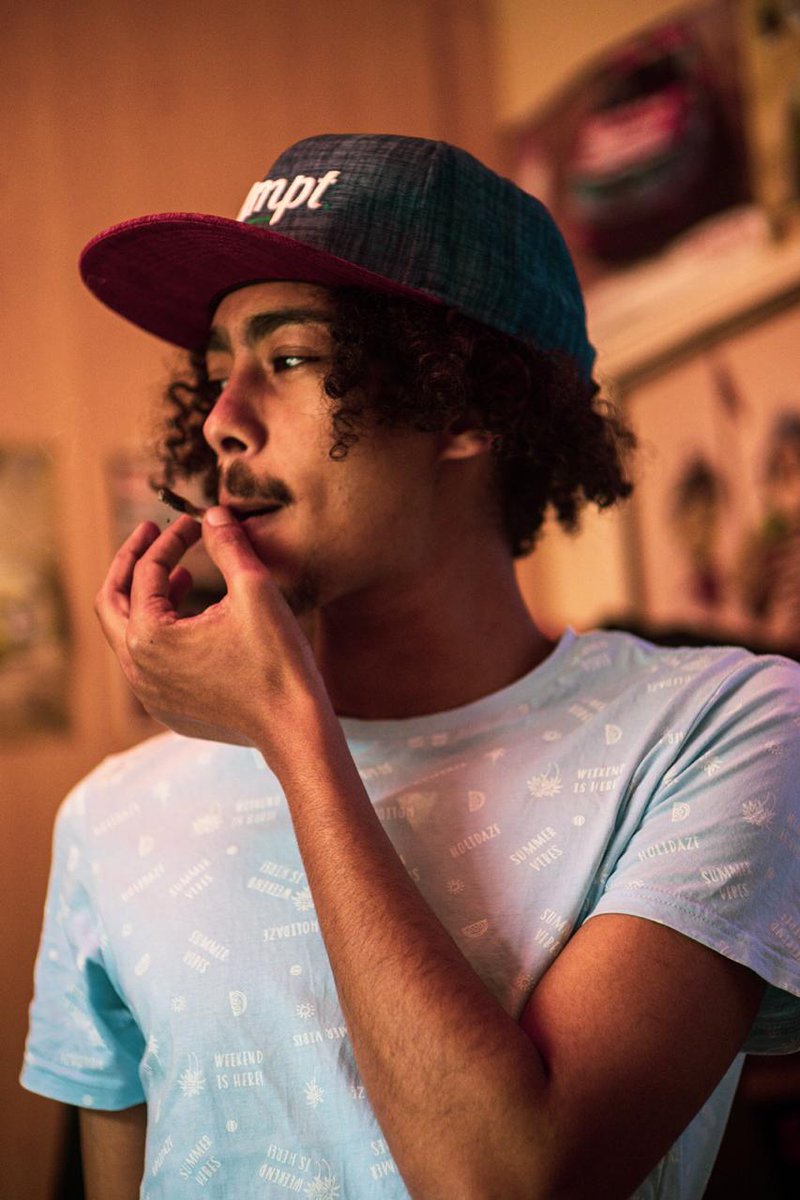 Sponz19's tweet photo. Nature's finest 🧢💯

#hempt #Hemp #snapback #ecofriendly https://t.co/8sI98O3djk