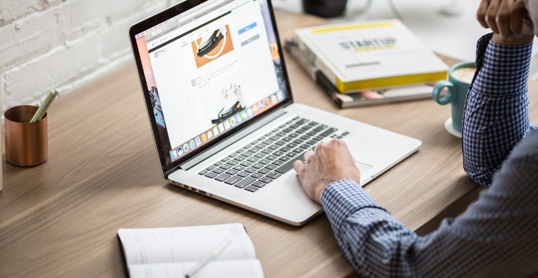 Come and work with us! We are #recruiting two ‘System Administrator and Support Technicians' to support the Data Systems team  #JobVacancy  #ITcareers jobs.glos.ac.uk/wrl/pages/vaca…
