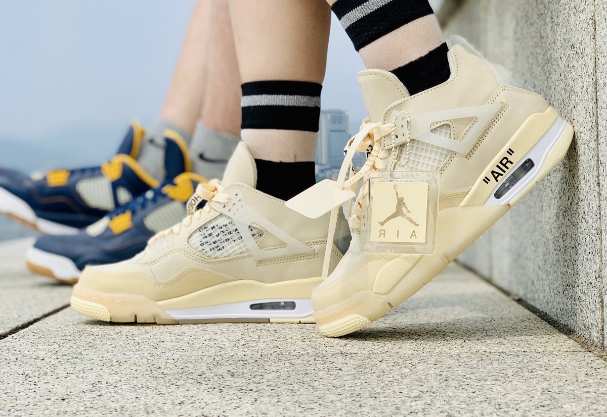 sum213213's tweet photo. 今日の靴のコンセプトはAJ4です。
#NIKE
#JORDAN
#AirJordan4
#DunkFromAbove
#OffWhite
#バッシュを履いて外へ出よう
#DONぐり https://t.co/TwNdMQKtT1
