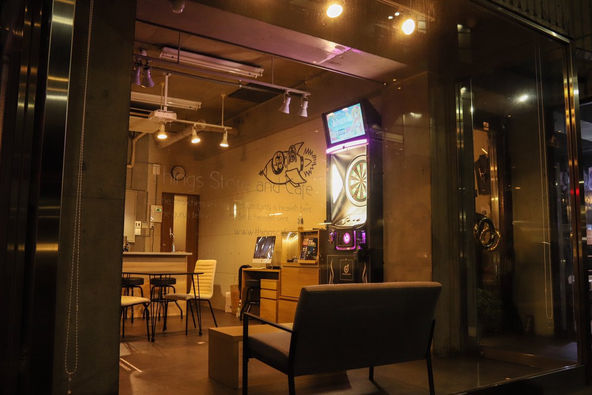 ThingsInc1's tweet photo. 真空管エフェクター「Beyond」シリーズの試奏／購入ができるThings公式ショップ『Things Store and Cafe』@Thingscafe07が本日、祖師ヶ谷大蔵にオープン！
カフェタイムにテイクアウトもあります！
是非お気軽にお越し下さい。

#Things #ThingsStoreAndCafe #Beyond https://t.co/lIQGotPAnZ