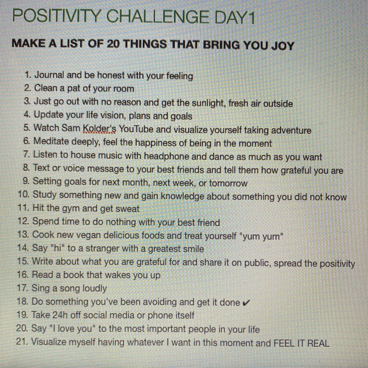 meyou141's tweet photo. 私のロールモデル @chelsea_kauai によるポジティブチャレンジ　1日目は「自分に喜びを与える20のことリストを作る」でした！
ちょっと最近は脳が忙しく荒れてたから、クリアになりそう！この21日間で自分しっかり整えていこうと思う🧘🏽‍♀️✨

#ポジティブチャレンジ　#セルフケア　#ポジティブ思考 https://t.co/3XCE3sNUU5