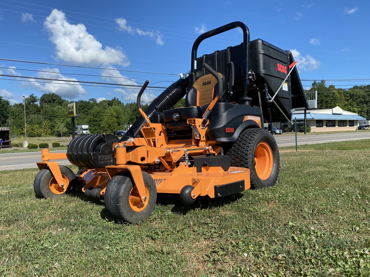 WoosterPower's tweet photo. This @ScagPower Tiger Cat 2 with a clam shell bagger is ready for work this fall. #Scag #ScagNation #WoosterPower #fall https://t.co/xQJGOWbX1x