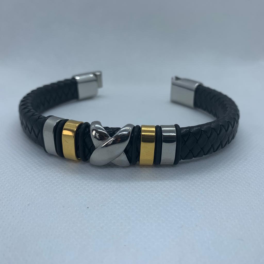 fashiontemplegh's tweet photo. Braided leather bracelets for men
Clasp: Magnetic slide lock
💰100cedis
🙏🙏🙏PLEASE RETWEET🙏🙏🙏

🛵Free delivery within Accra
☎️0248977803
📲WhatsApp link: https://t.co/FoShORDZBi

yakubu erica rawlings bbnaijalockdown kiddrica https://t.co/mjiFOgMS1b