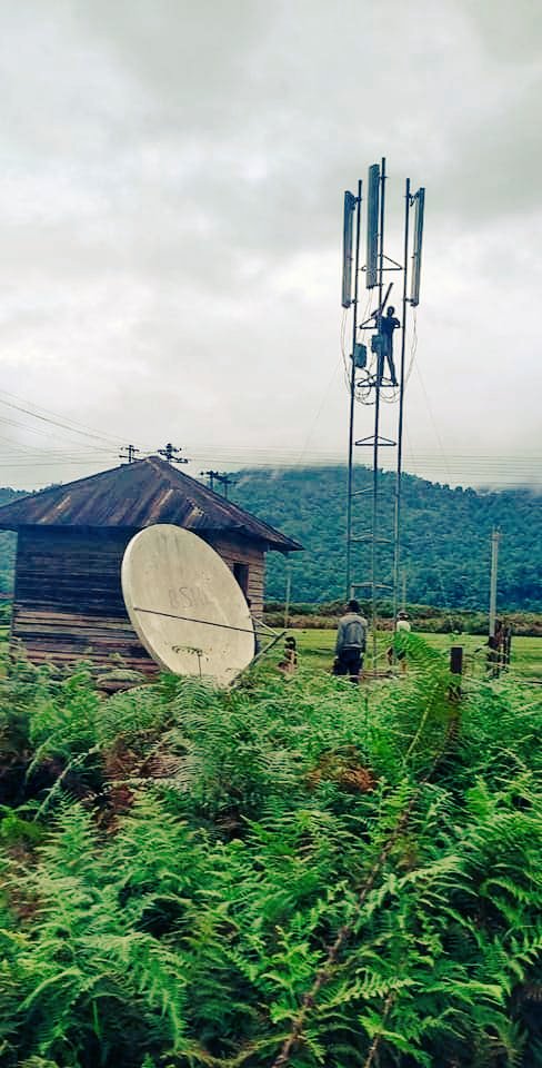 ChanglangIpr's tweet photo. Vijaynagar Circle- the remotest place in #changlang , gets 2G mobile connectivity for the first time ever- thanks to BSNL solar powered telecom tower!!

Truly historic and will be a huge boon for the local community... https://t.co/K6GiR04dIn