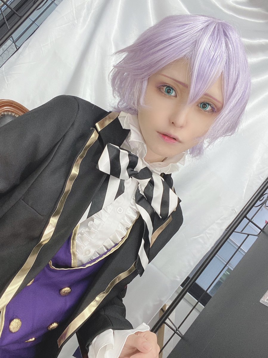 ツイステ コスプレ エペル 黒っぽい ウィッグ ツイステ コスプレ エペル 黒っぽい ウィッグ