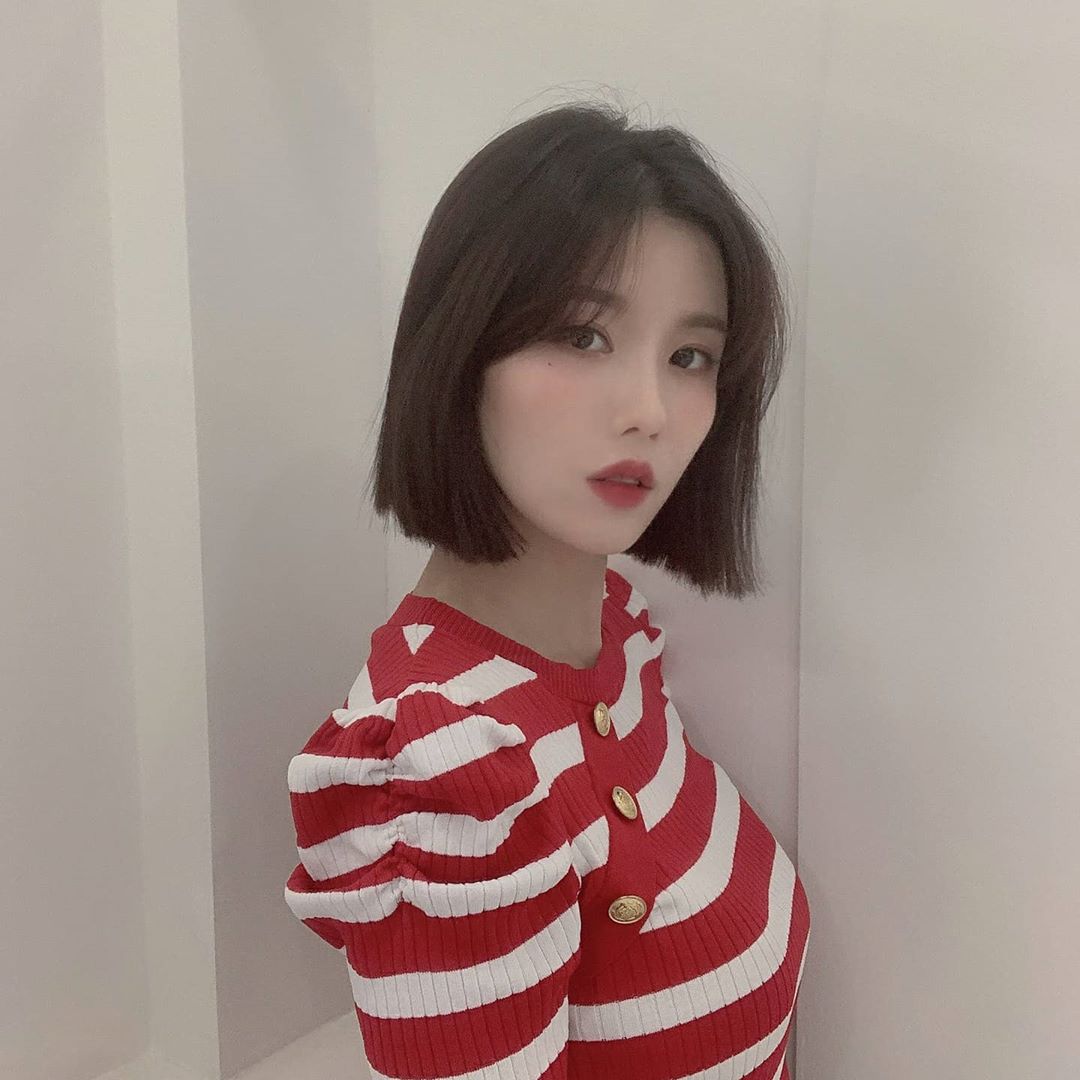 IZONEGLOBALTWT's tweet photo. 📸 [PHOTO] 200803 IZ*ONE official Instagram update with Eunbi!

🔗 https://t.co/WSM20IzvNo

#IZONE #아이즈원 #アイズワン @official_izone https://t.co/wqtLLi08Gw