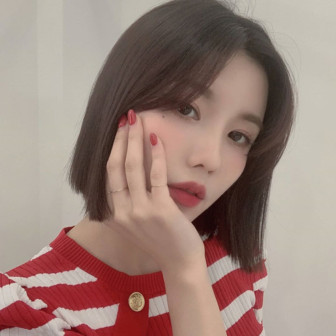 IZONEGLOBALTWT's tweet photo. 📸 [PHOTO] 200803 IZ*ONE official Instagram update with Eunbi!

🔗 https://t.co/WSM20IzvNo

#IZONE #아이즈원 #アイズワン @official_izone https://t.co/wqtLLi08Gw