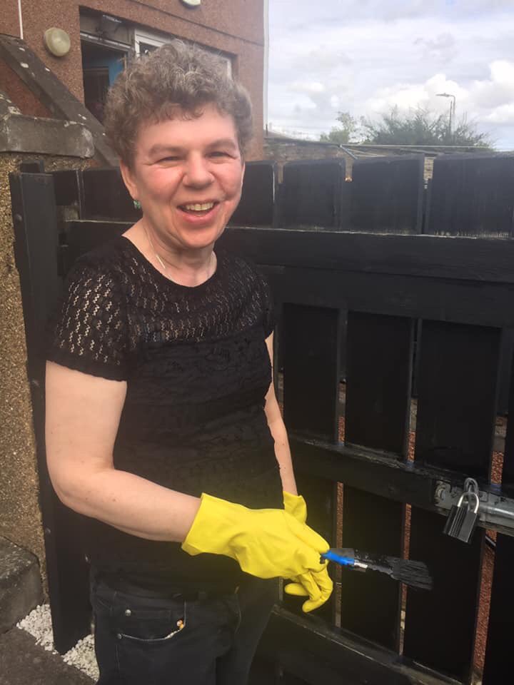 CornerstoneDPA's tweet photo. Helen, Seonaid and Richard had a busy afternoon on Friday! They’ve been sprucing up their fence 🎨😃💙 #TeamSpringhill @LcastSpringhill https://t.co/EgLIi1254h