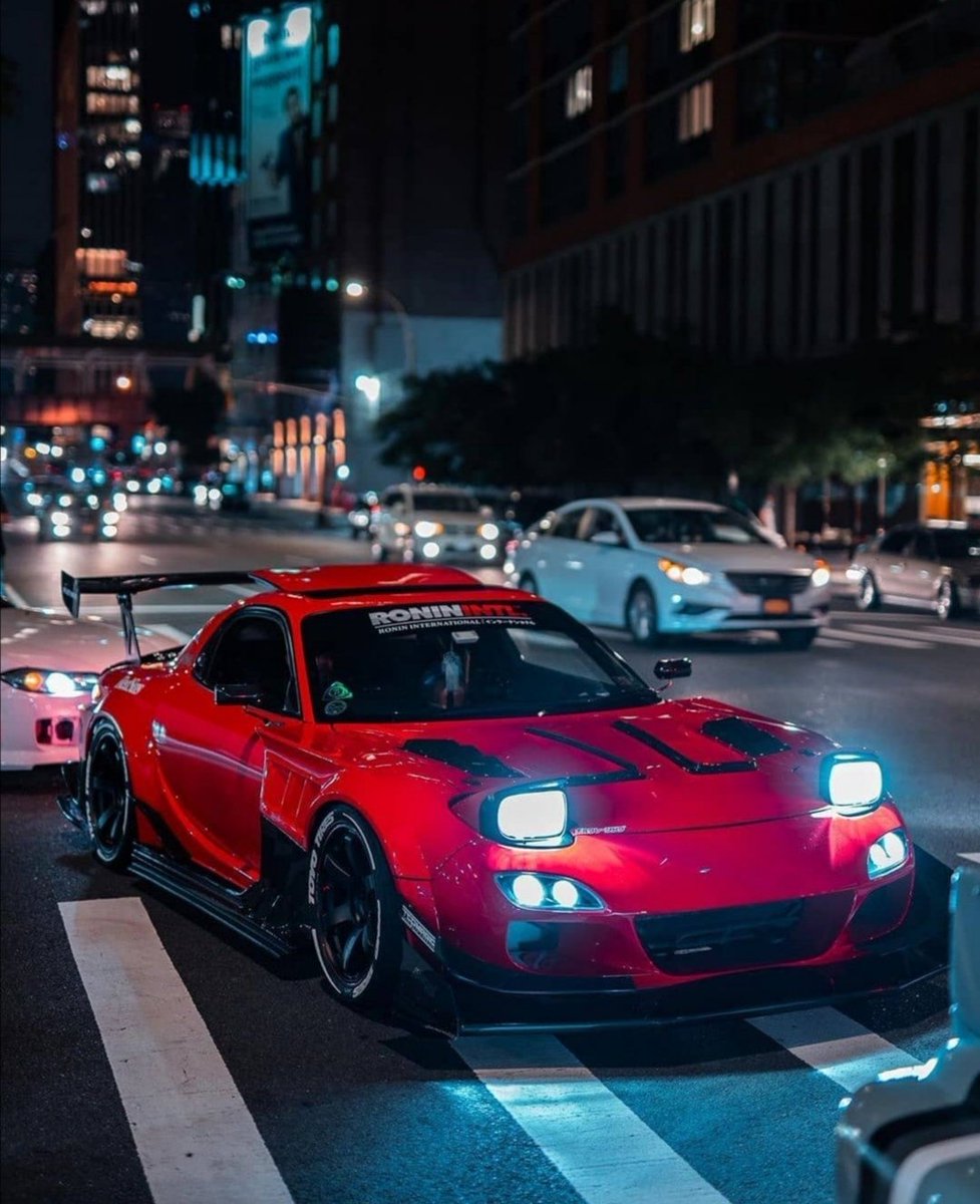 Matthewlr2's tweet photo. Recently, I've absolutely fell in love with the Mazda RX7. I think it's the best JDM car ever made. I'm sure some people will think that the Toyota supra or a GTR is best, but then again its my opinion. https://t.co/yoCeVCtVx0