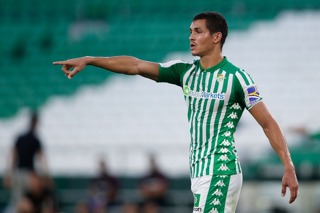 LivEchoLFC's tweet photo. Liverpool ‘closing in’ on the signing of Aissa Mandi, according to reports

#LFC 
https://t.co/Pxjakhbx11 https://t.co/x0ev8T274Z