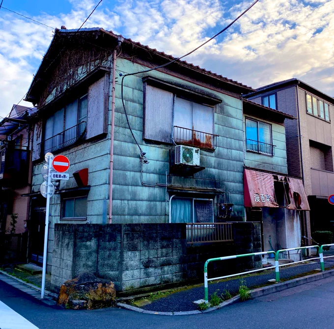 「北区」の、普段あまり歩かない場所を歩いてみた。

まだまだ趣のある建物や風景がたくさん残っていて、ワクワクしました?

「北区」って、広い。 