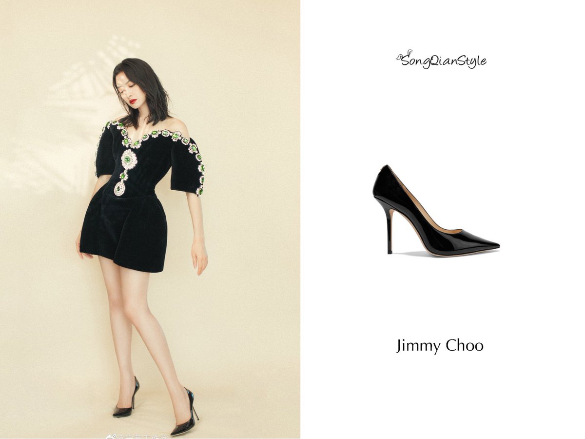 VicSongStyle's tweet photo. 200803 YOUHUG Media Annual Press Conference 
New Drama • Stanger Lover 

Gown | @DAVIDKOMALONDON 2020 AW
Pumps | @jimmychoo 

#宋茜 #VICTORIA #VictoriaSong #빅토리아 https://t.co/EuoFH0ZjTi