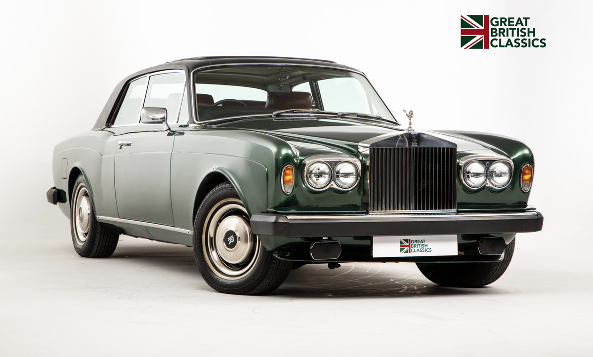 BritClassicCar's tweet photo. NEW STOCK; The iconic chrome grille topped with the Flying Lady ornament has been a motif of luxury for decades and it’s no different with the Corniche, handcrafted by legendary coach builders Mulliner Park Ward… https://t.co/mhp5ZbhSH3 #RollsRoyce #Corniche #RollsRoyceCorniche https://t.co/uBkqleaGzj