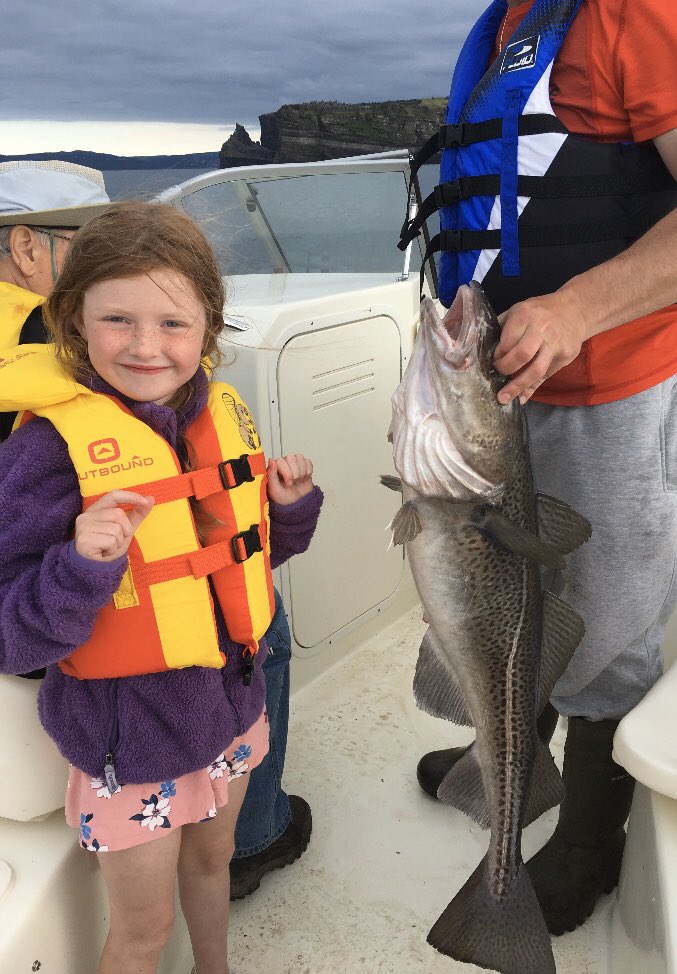 AimeeBrazil1's tweet photo. Fishing is my new favourite thing to do ... especially when I catch a 15 lb cod! https://t.co/iuqwoqOMcK
