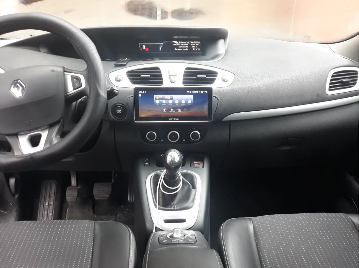 Joyforwa Android Autoradio on X: "Joyforwa widescreen 8.8 inch car #radio  #single din #autoradio installed on #Renault #scenic, it looks great and  works fine. The radio has #4G functions for the internet,
