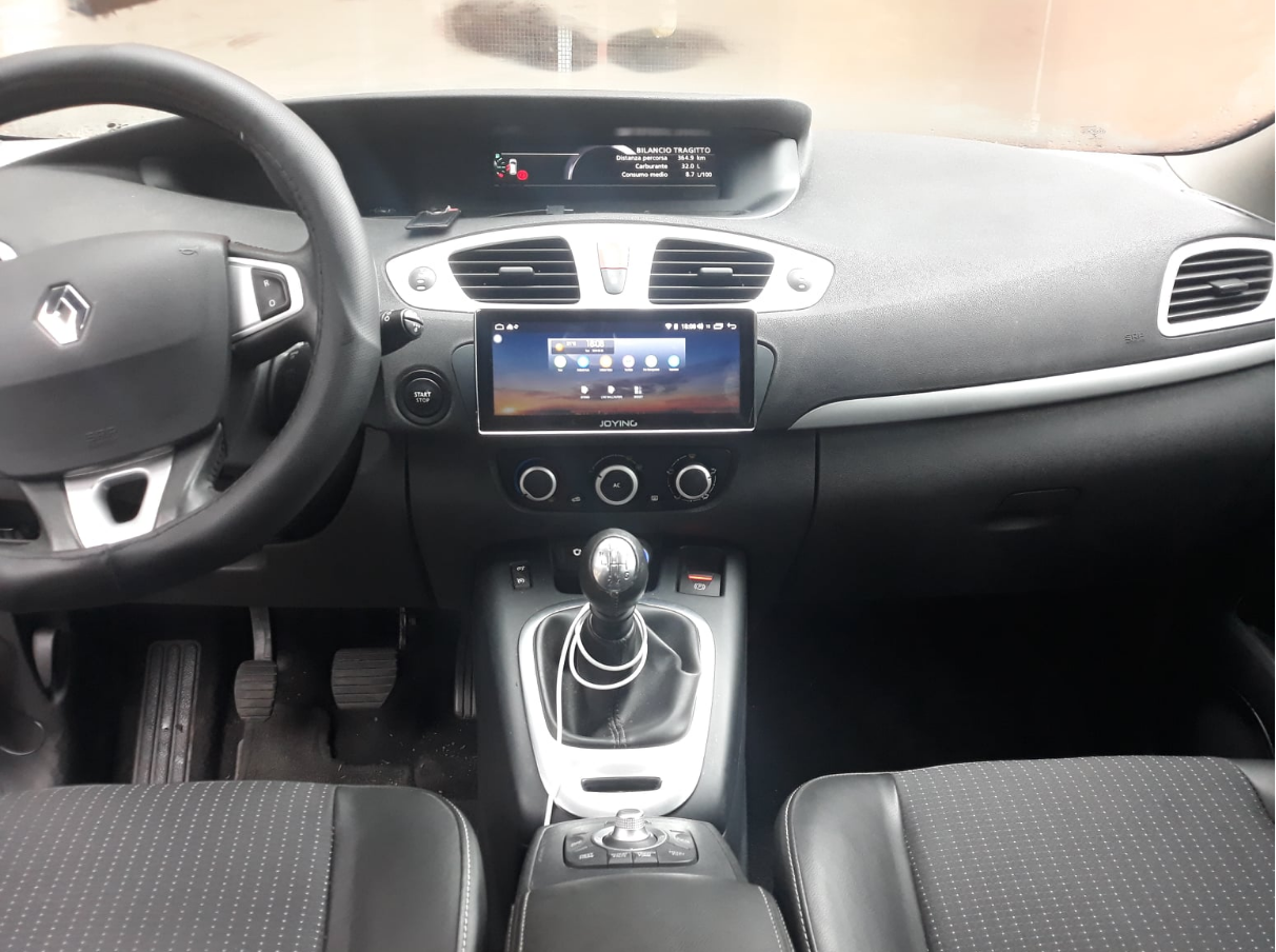 Joyforwa Android Autoradio on Twitter: "Joyforwa widescreen 8.8 inch car radio #single din #autoradio installed #Renault #scenic, it looks great and works fine. The radio has #4G functions for the internet,