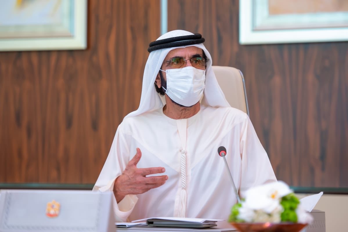 HHShkMohd's tweet photo. ترأست اليوم أول اجتماع حضوري لمجلس الوزراء بقصر الرئاسة بعد عدة اجتماعات عن بع�� .. وهو الاجتماع الأول أيضا بعد التشكيل الحكومي الأخير .. باركنا في بداية الاجتماع الانجاز التاريخي للدولة بدخول عصر الطاقة النووية وعصر الفضاء بإطلاق مسبار الأمل https://t.co/KLPuyi0e1z