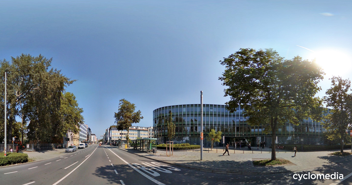 CycloMediaDe's tweet photo. Wir aktualisieren die Panoramaaufnahmen in Oberhausen! Vom 20.08 bis 15.11.20 sind unsere Fahrer dort im Stadtgebiet unterwegs, um die Umgebung digital zu erfassen. Alle geplanten Projekte finden Sie hier:
https://t.co/DKEPTXQbvG #SmartCity #DigitalTwin #Cyclomedia https://t.co/GHK8GntvHA