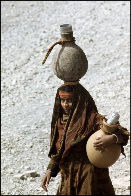 hawaa_home's tweet photo. صور لنساء من مسقط
مجموعة "برونو باربي" 1972م https://t.co/80iF3xXMDL