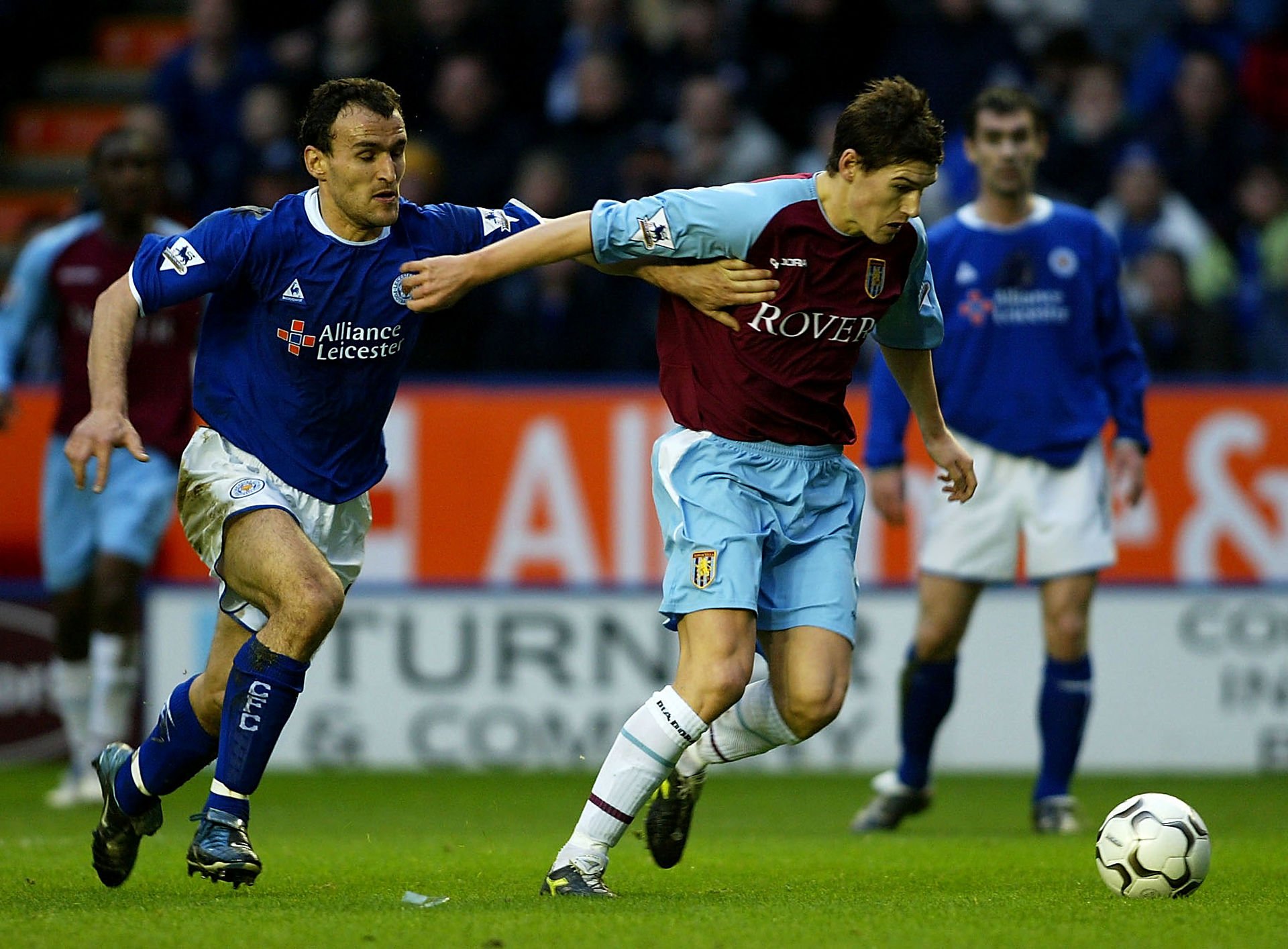 Happy 47th birthday to Nikos Dabizas! 53 Appearances  2 Goals  1 Assist 