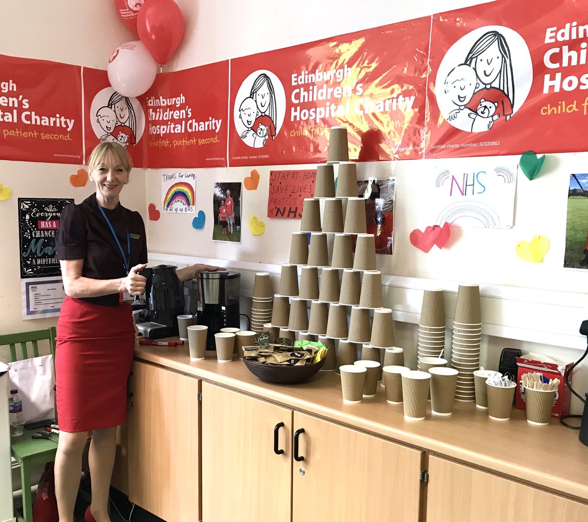 echcharity's tweet photo. #WellbeingWeek 🥰
Team ECHC is taking over the RHSC Wellbeing Lounge this week to say a BIG thank you to the wonderful NHS staff!
We’re here 8.30am-4.30pm Mon to Fri with lots of treats & refreshments.
If you work at the hospital, please pop down as we’d love to see you! ❤️🤍 https://t.co/wBrMZcRELG