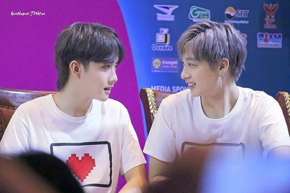 Estefypillajo1's tweet image. I just want someone yo see the same ways a Mark&apos;s see Gun  🙏🙏
Cr. Logo
#LBCxMG_CFC2ndAnniDay